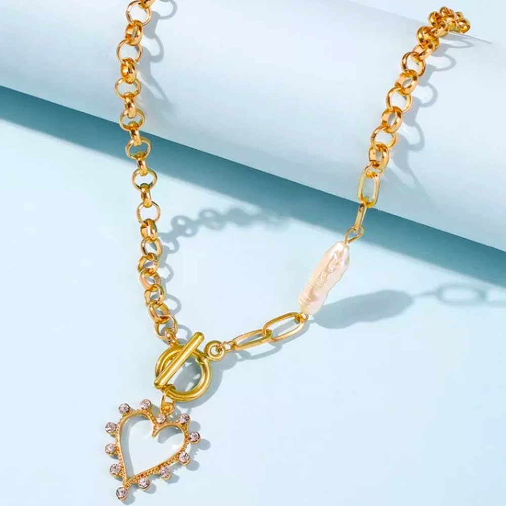 Fashion Chunky Gold Tone Pear Necklace - Picture 3 of 4